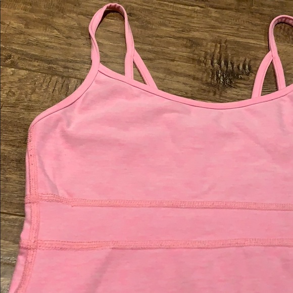 Triple Flip pink workout top - Picture 2 of 6